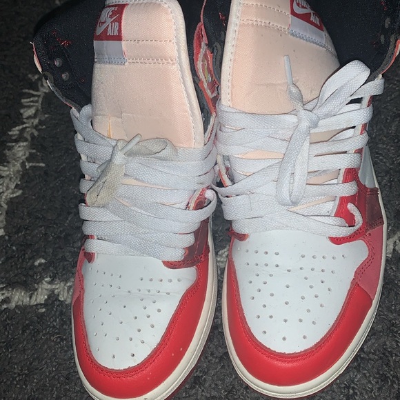 Marvel x Air Jordan Retro High OG “Next Chapter” - Picture 8 of 11